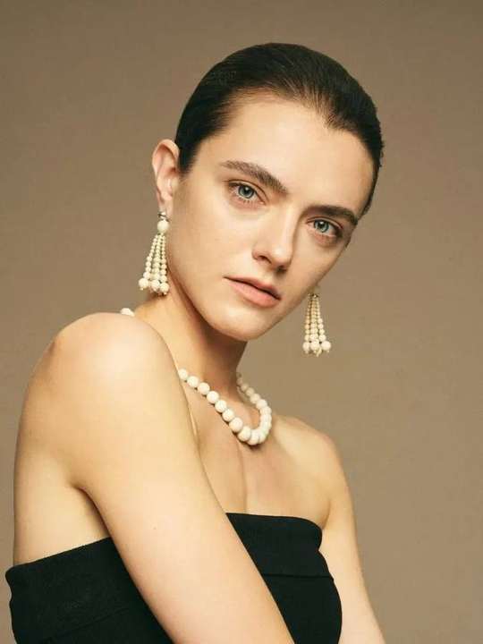 Natural white fossil stone necklace and tassel earrings
