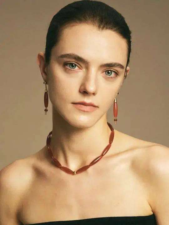 Red agate teardrop choker and matching drop earrings worn by model